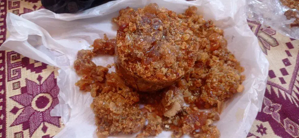 هینگ|خوردنی و آشامیدنی|کاشمر, |دیوار