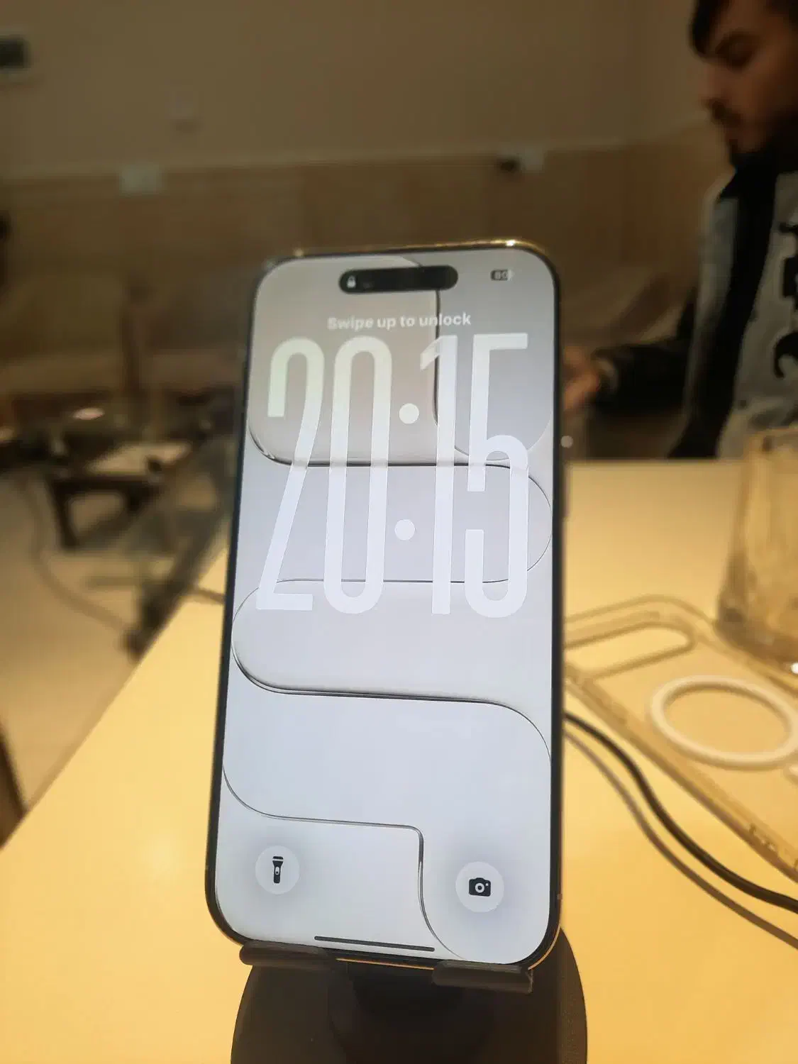 گوشی ۱۷ ایر|موبایل|خوی, |دیوار