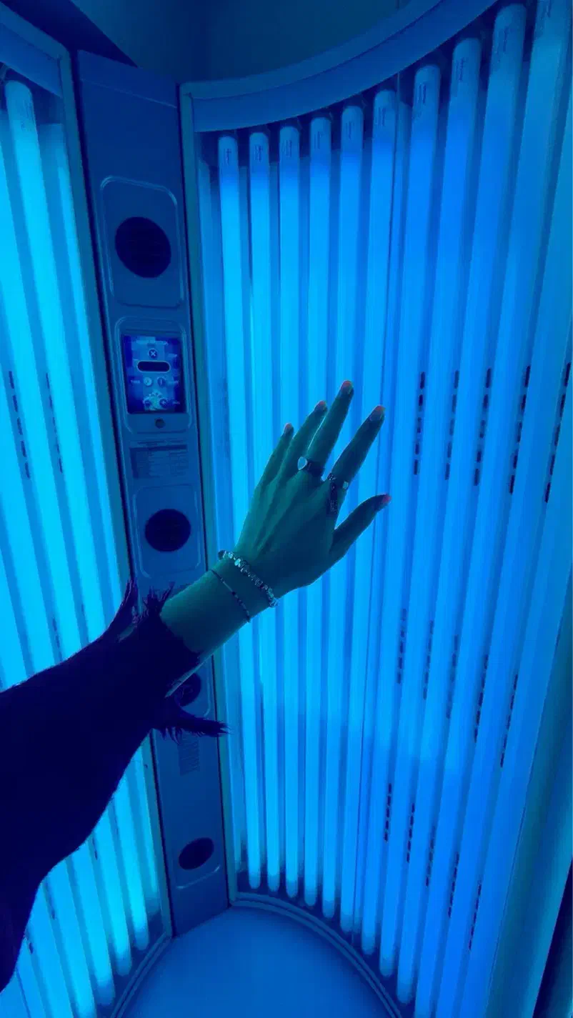 سولاریوم شرق تهران برنز شکلاتی و طلایی|خدمات آرایشگری و زیبایی|تهران, نبی اکرم|دیوار