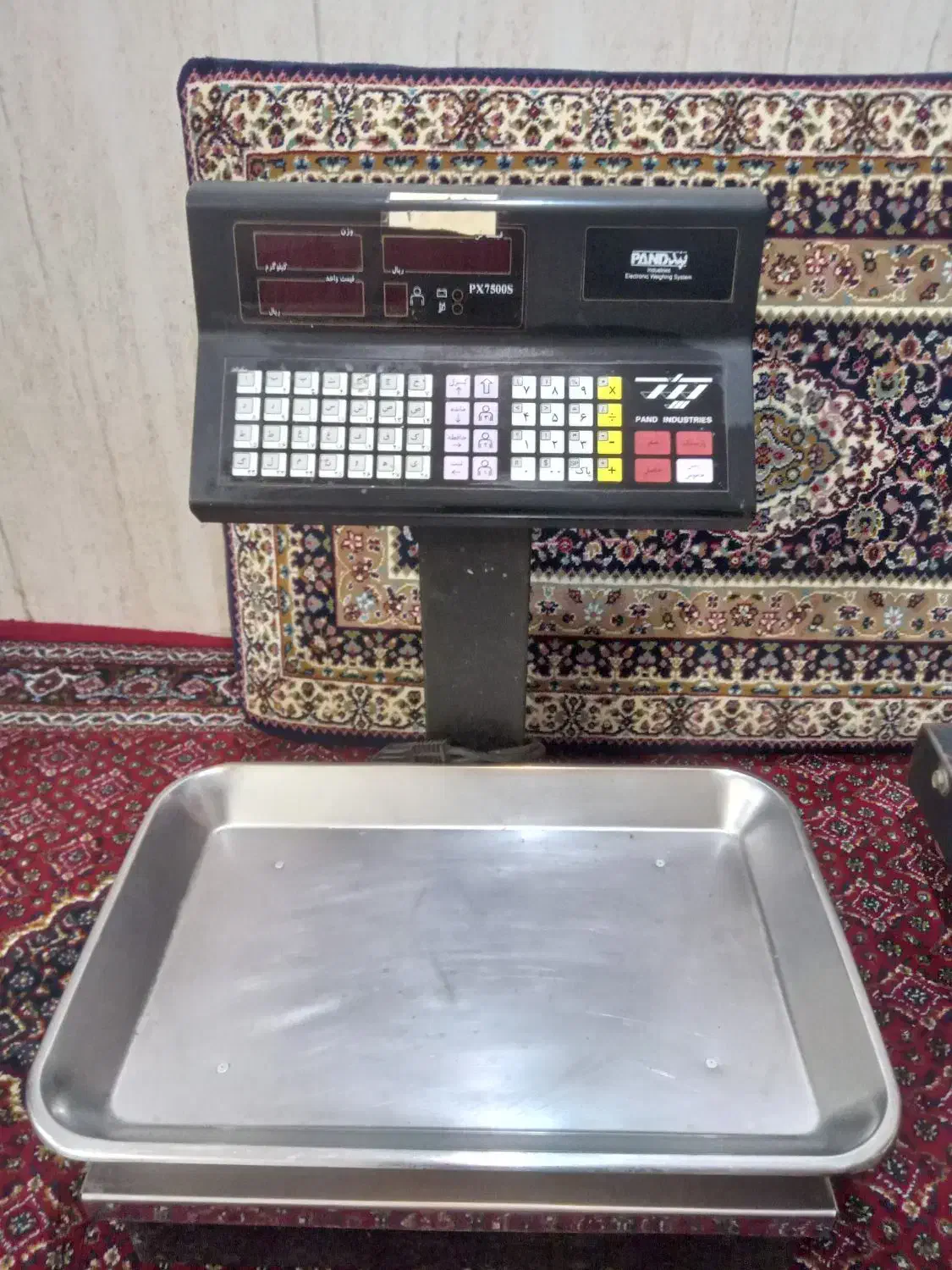 ۲عدد ترازوی دیجیتال ۳ عدد باسکول دیجیتال|فروشگاه و مغازه|کرمانشاه, |دیوار