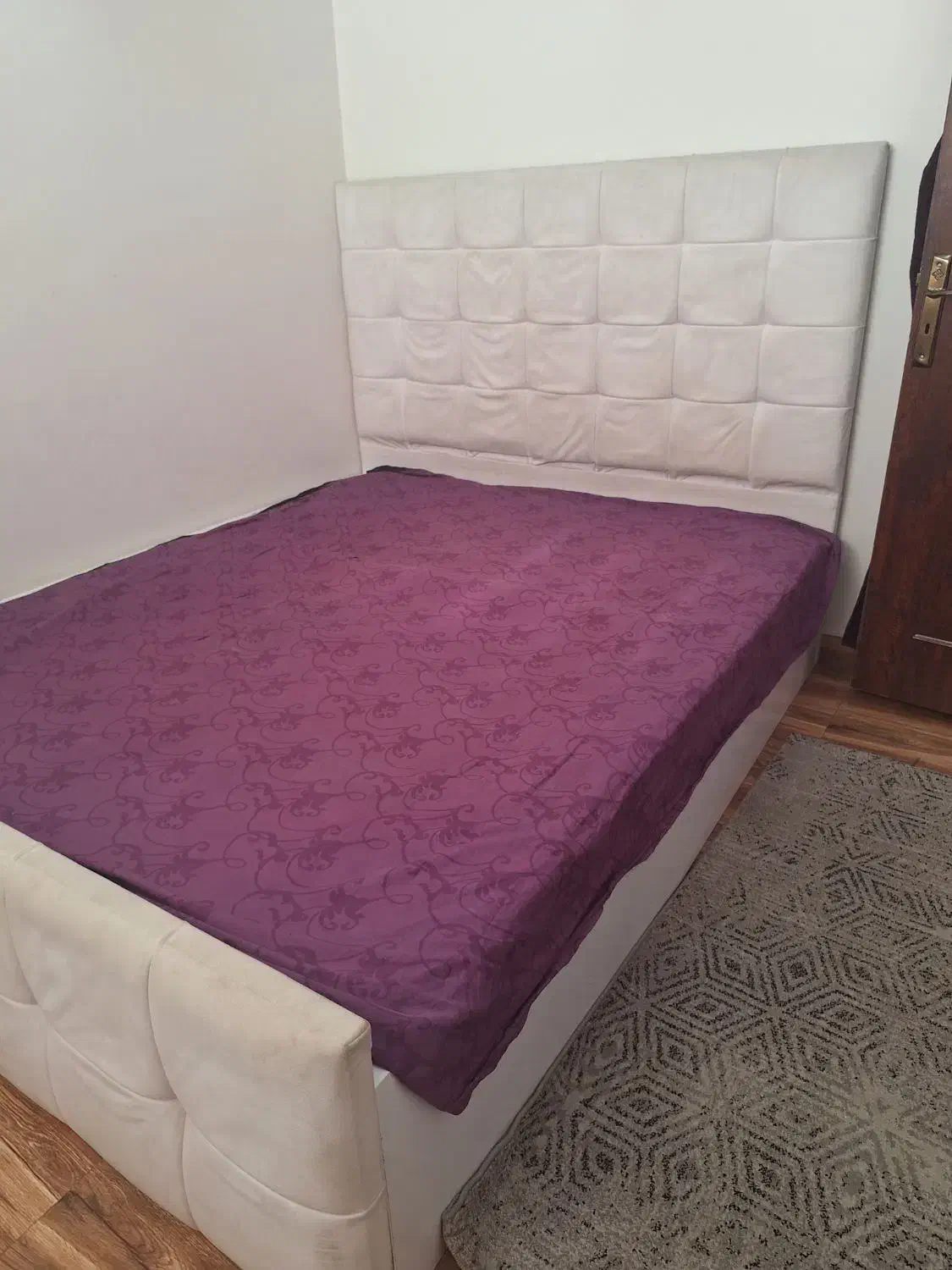 تخت دو نفره خوشخواب|تخت و سرویس خواب|گرمدره, |دیوار