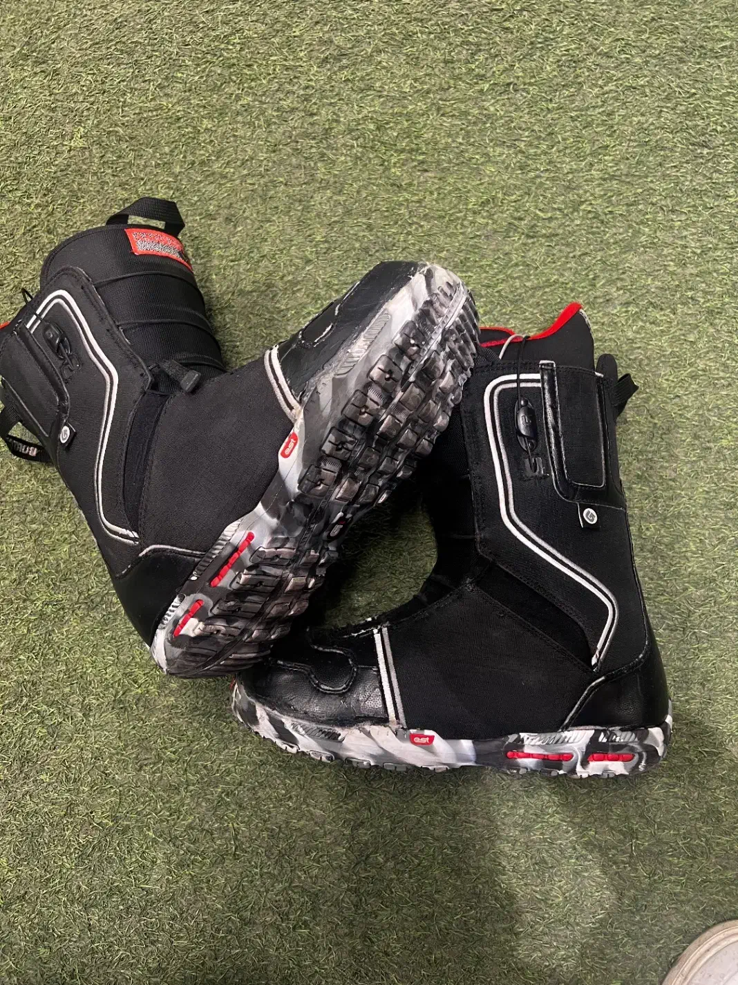 برند برتون سایز ۴۴ بوت اسنوبرد|ورزشهای زمستانی|تهران, سیمای ایران|دیوار