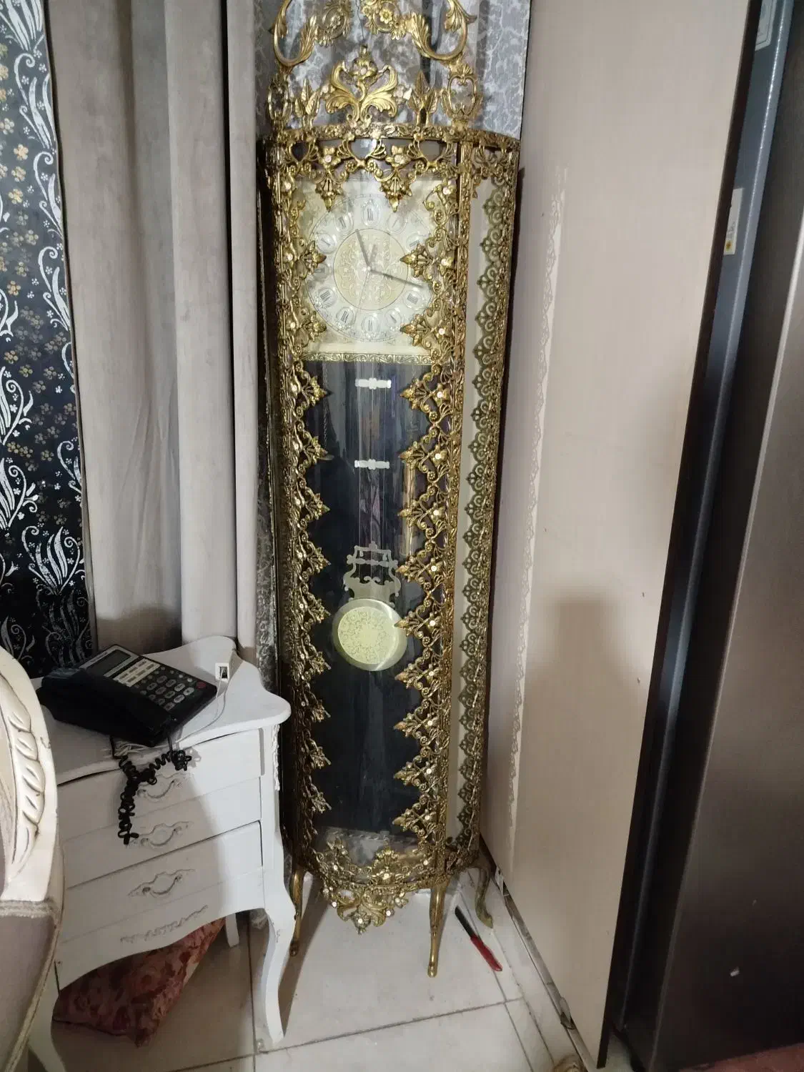 ساعت ایستاده وگلدان|صنایع دستی و سایر لوازم تزئینی|رباط‌کریم, رباط‌کریم|دیوار