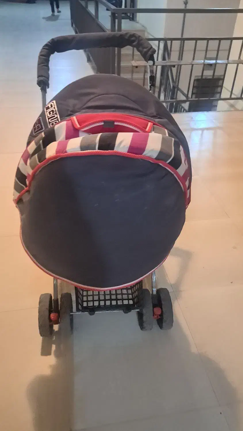 کالسکه|کالسکه و لوازم جانبی|پرند, فاز ۶|دیوار