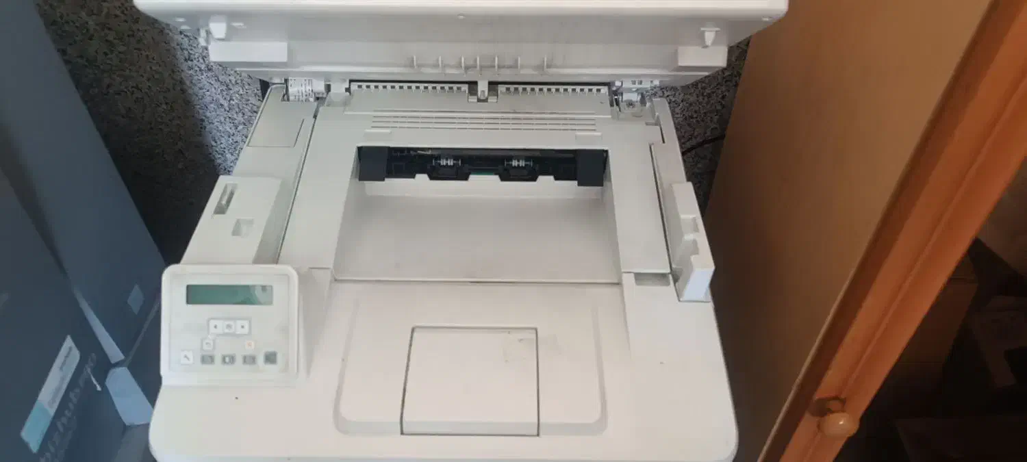 پ ر ی ن ت ر|پرینتر، اسکنر، کپی، فکس|شهرکرد, |دیوار