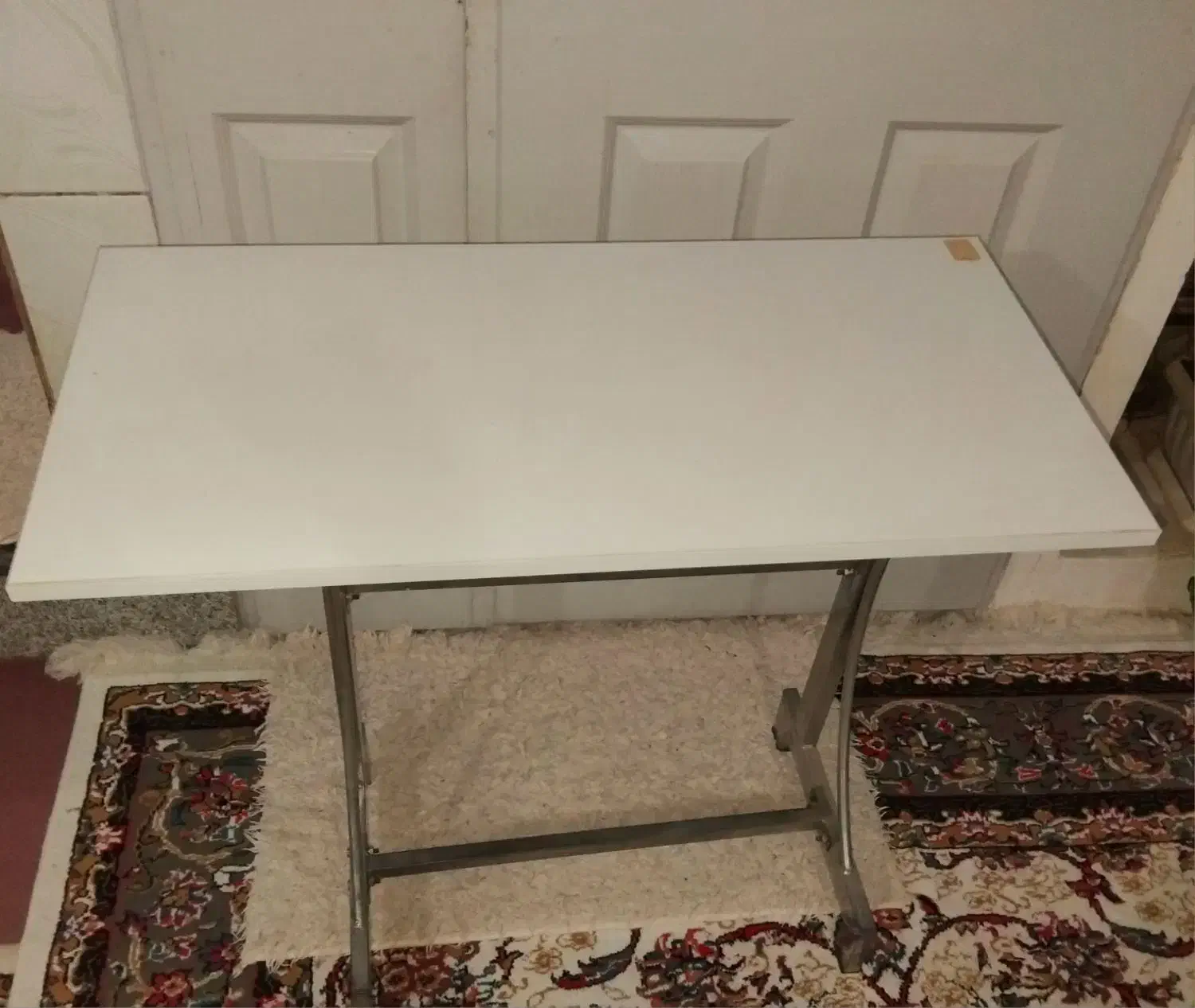 میز چرخ گلدوزی|لوازم خیاطی و بافتنی|میاندوآب, |دیوار