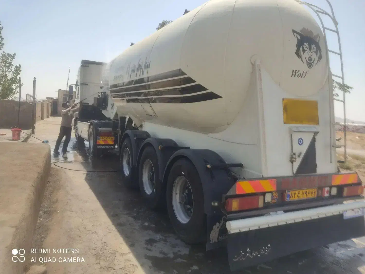 بونکر|خودرو سنگین|تربتحیدریه, بالا ولایت|دیوار