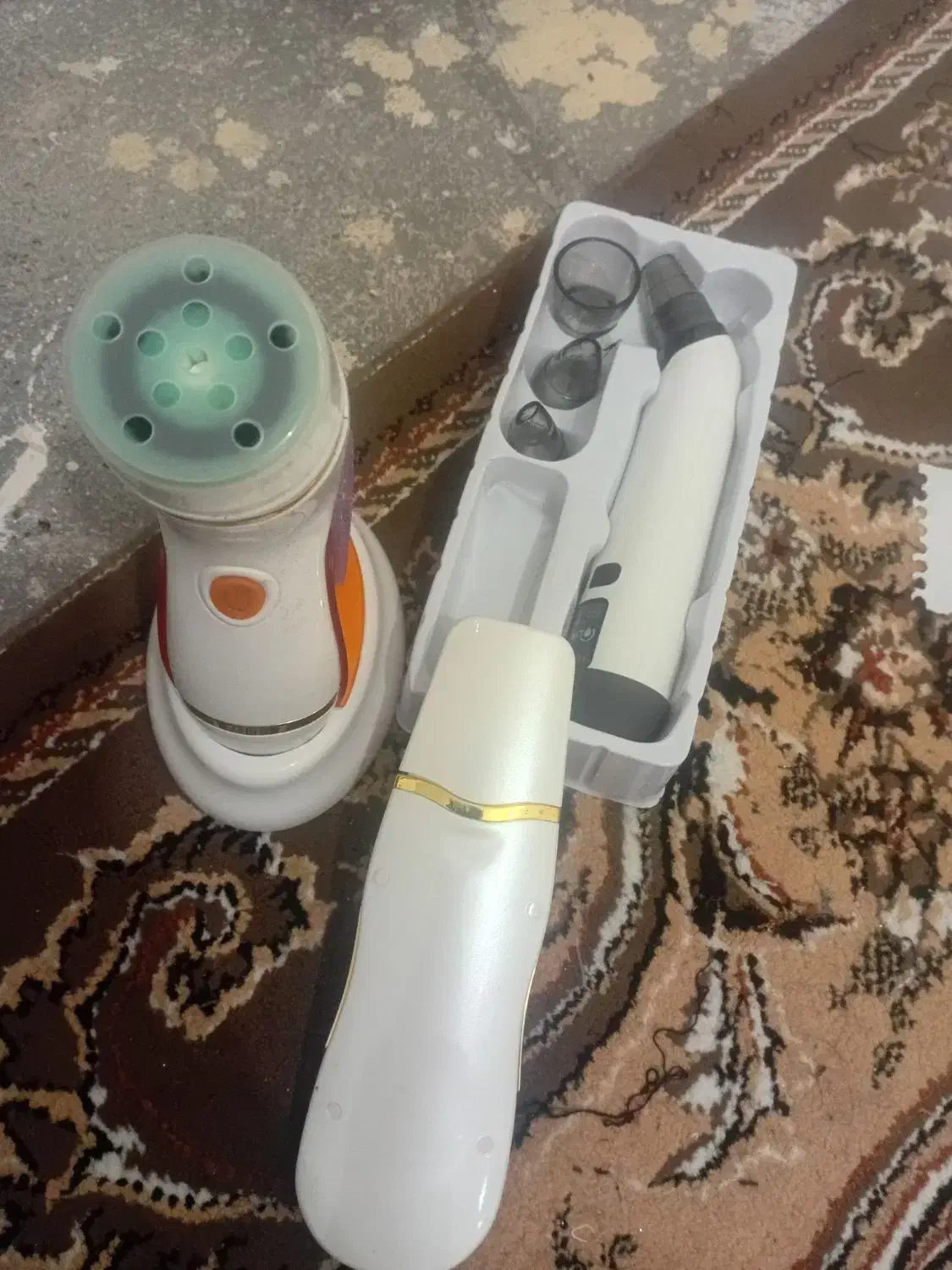 لوازم ارایشگاه|آرایشگاه و سالنهای زیبایی|دورود, |دیوار