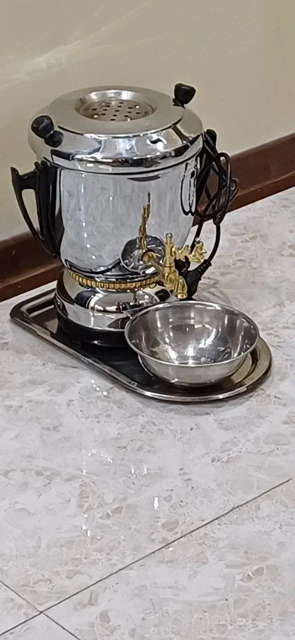 سماور برقی زمردیان|سماور، چایساز، قهوهساز|خرمآباد, |دیوار