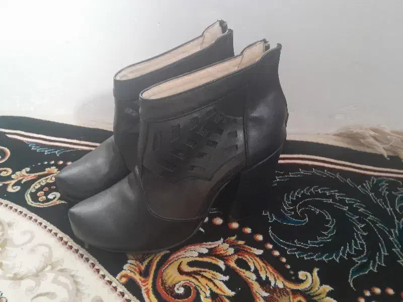 کیف وکفش|کیف، کفش، کمربند|اردبیل, |دیوار