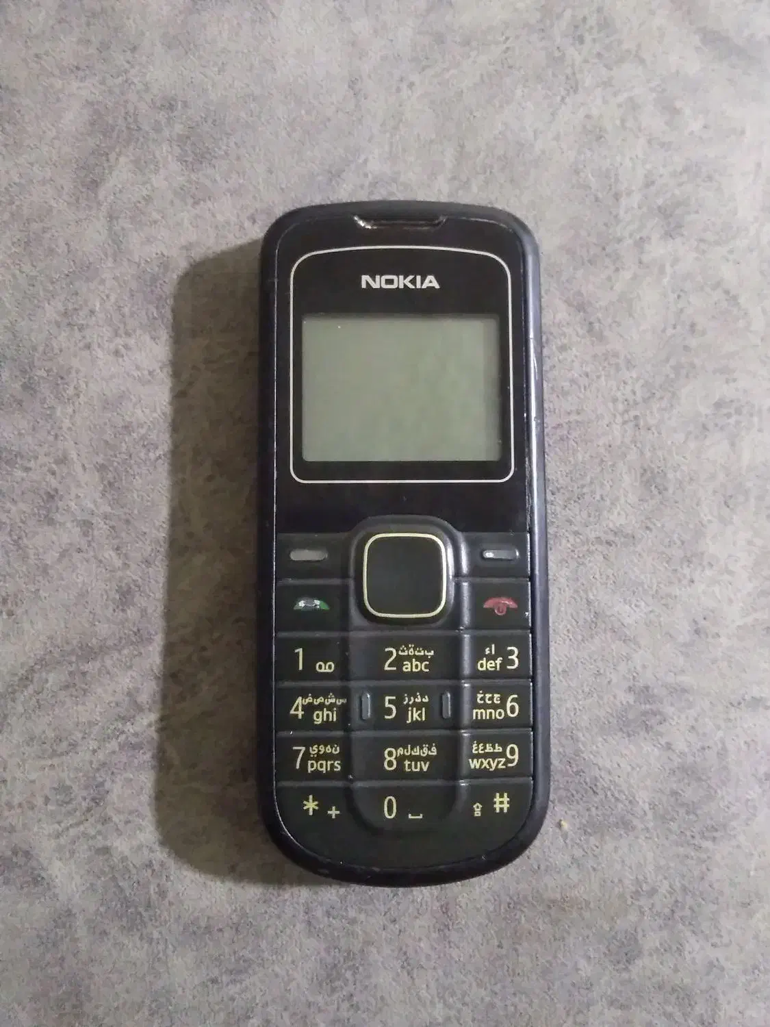 نوکیا ساده مدل 1202|موبایل|شیراز, گل سرخ|دیوار