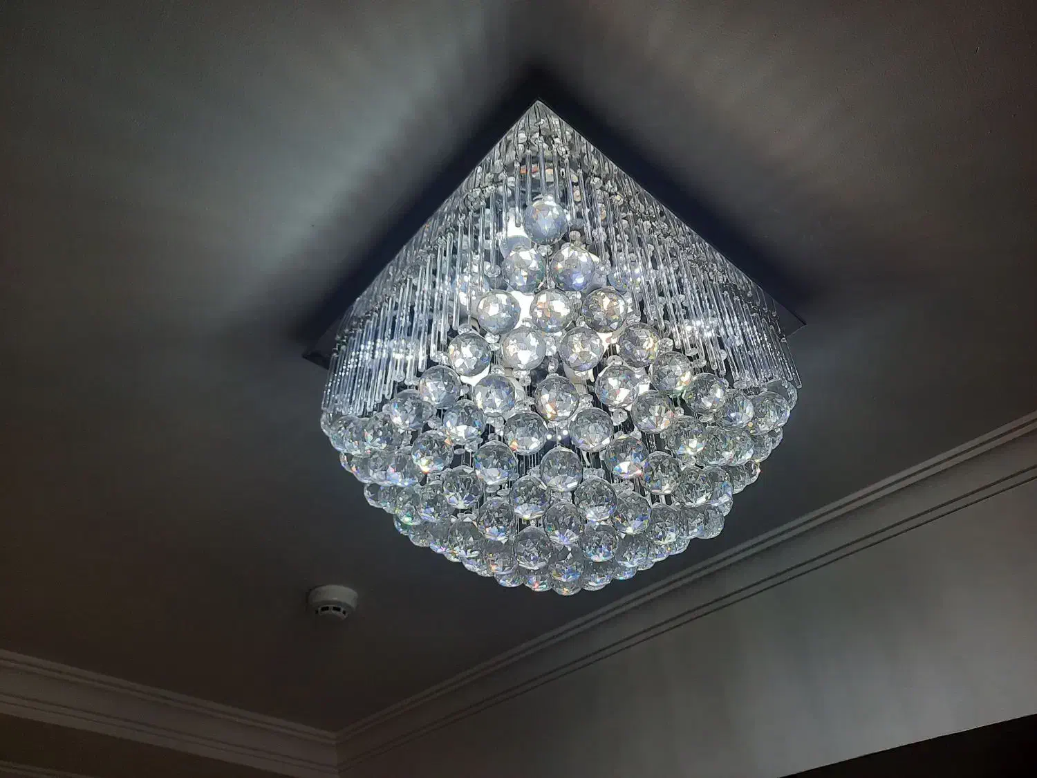 لوستر ** فروش فوری**|لوستر و چراغ آویز|تهران, سعادتآباد|دیوار