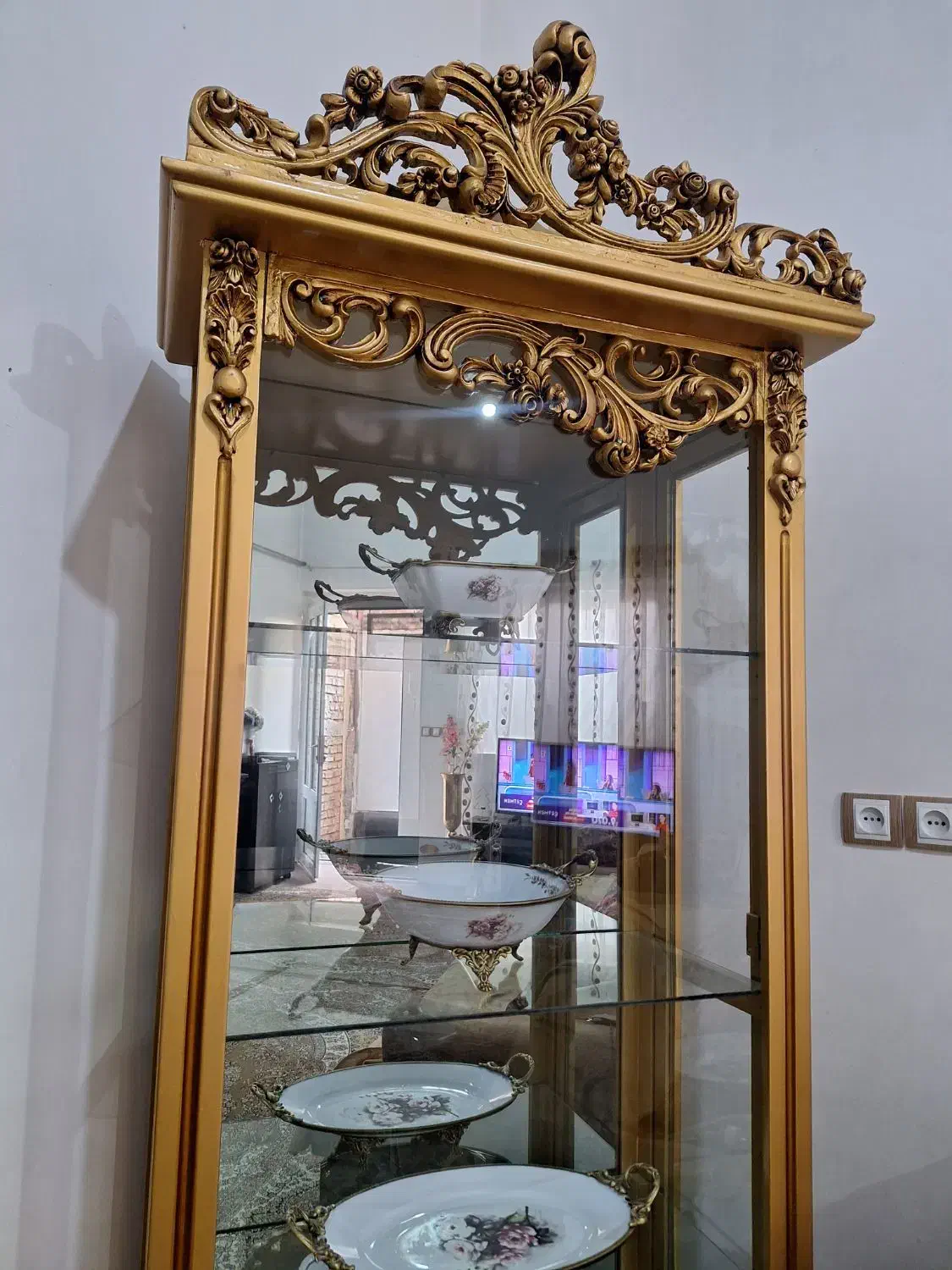 بوفه طلایی|بوفه، ویترین، کنسول|بازرگان, |دیوار