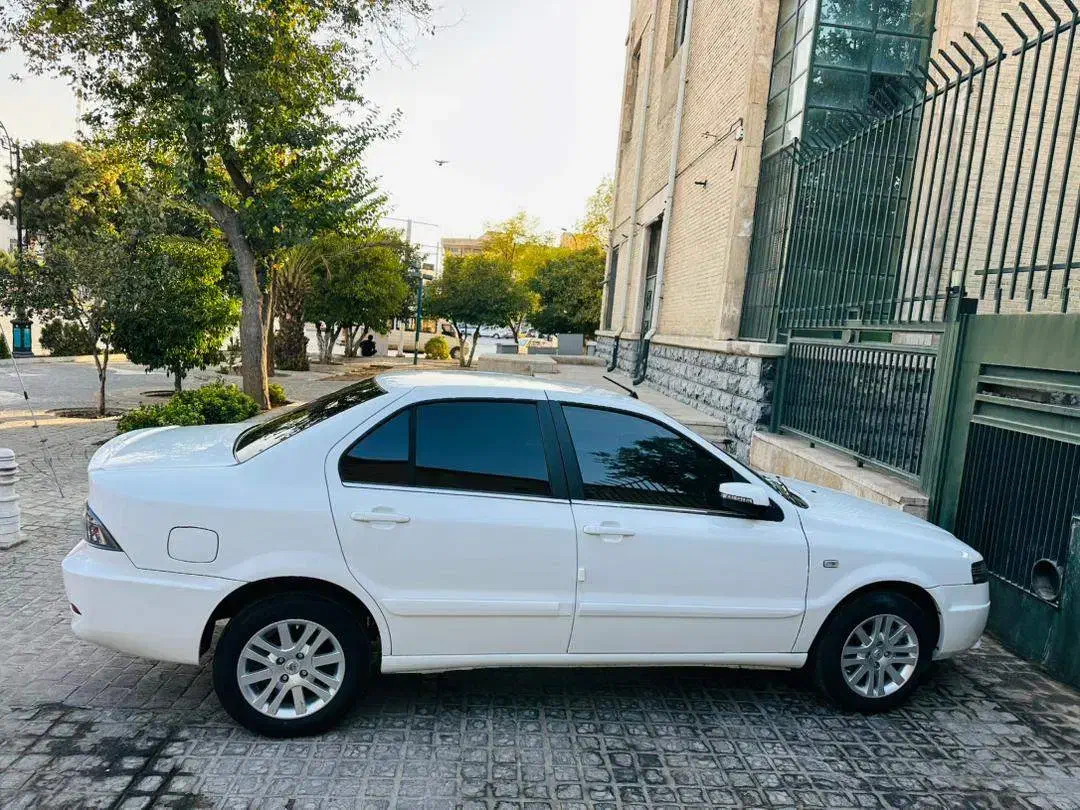 سمند سورن ef7مدل 1403|خودرو سواری و وانت|شیراز, شهرک مفتح|دیوار