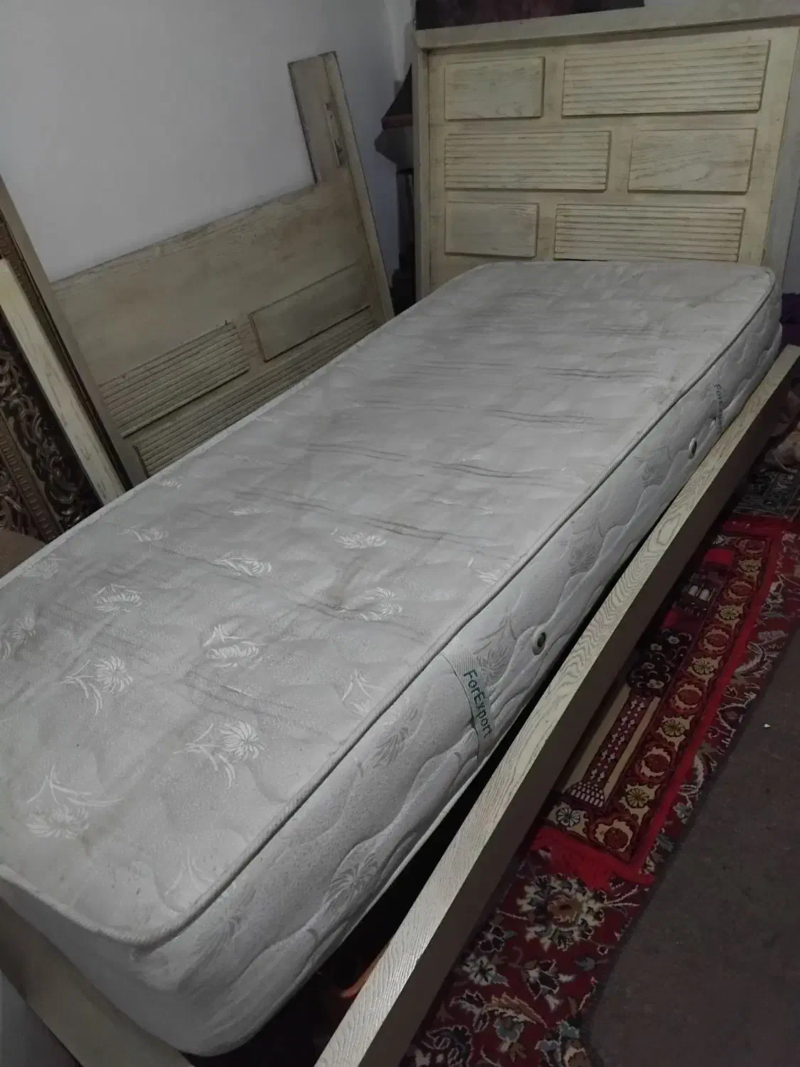 تخت یک نفره با تشک|تخت و سرویس خواب|مشهد, رده|دیوار