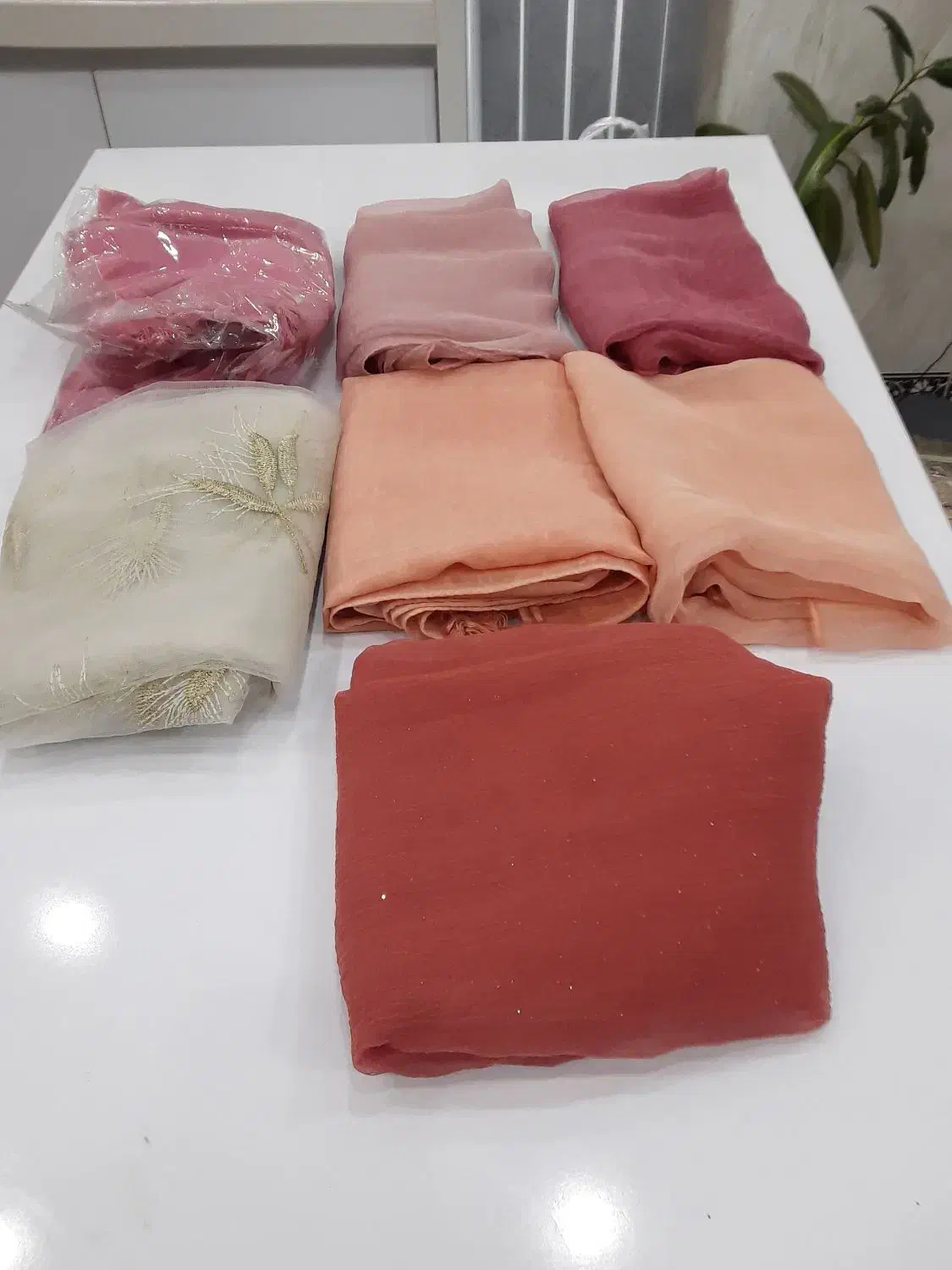 شال|لباس|جوانرود, |دیوار