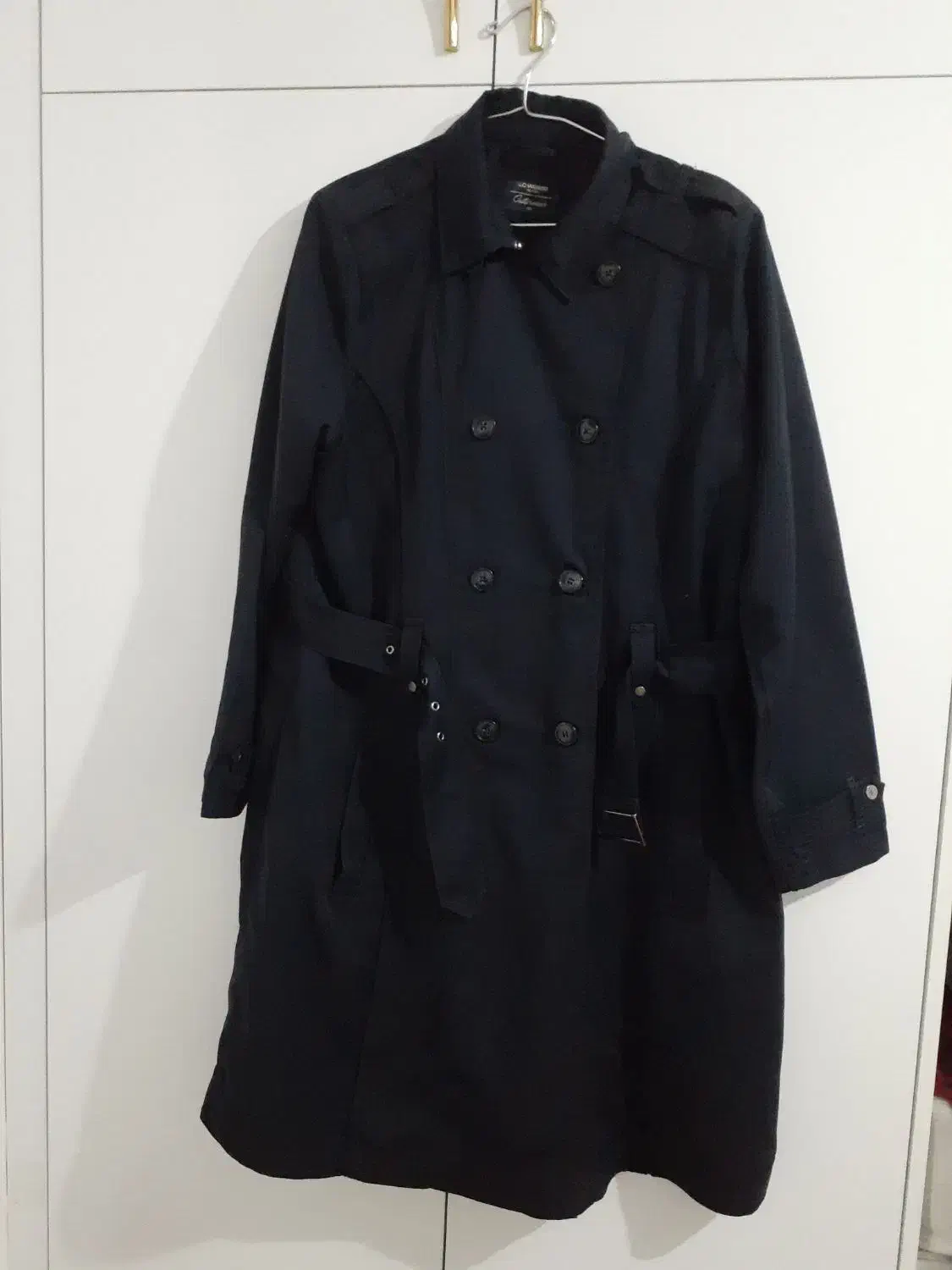 بارانی|لباس|سهند, |دیوار