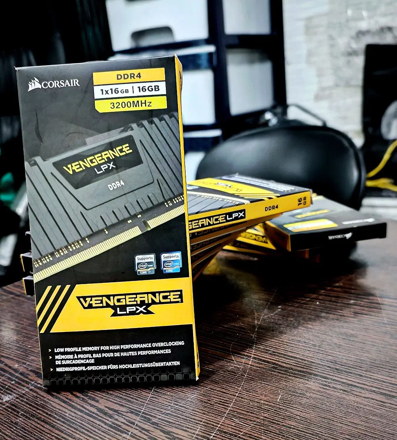 RAM DDR4|قطعات و لوازم جانبی رایانه|تهران, فلسطین (میدان انقلاب)|دیوار