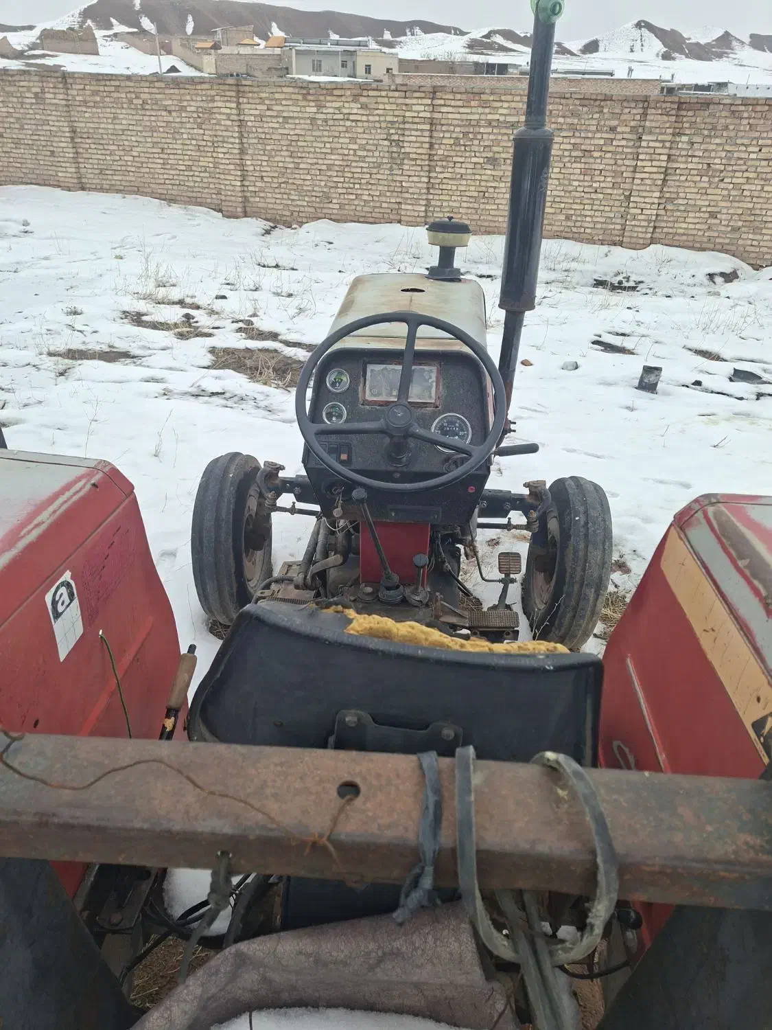 تراکتور۲۸۵ اخر۸۶|خودرو سنگین|زنجانرود, |دیوار