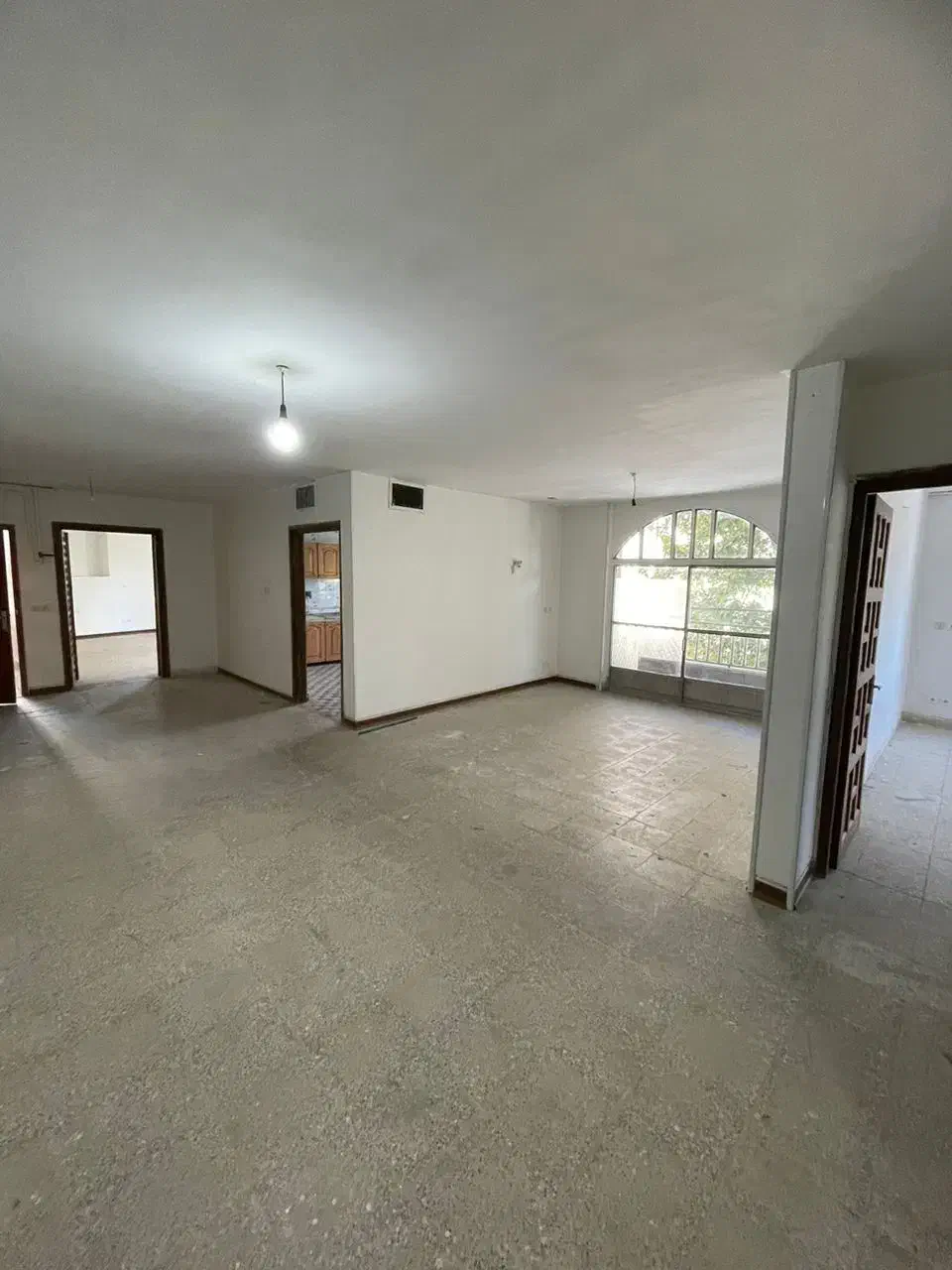 رهن و اجاره منزل در بهترین موقعیت باغبهادران|اجارهٔ خانه و ویلا|باغ بهادران, |دیوار