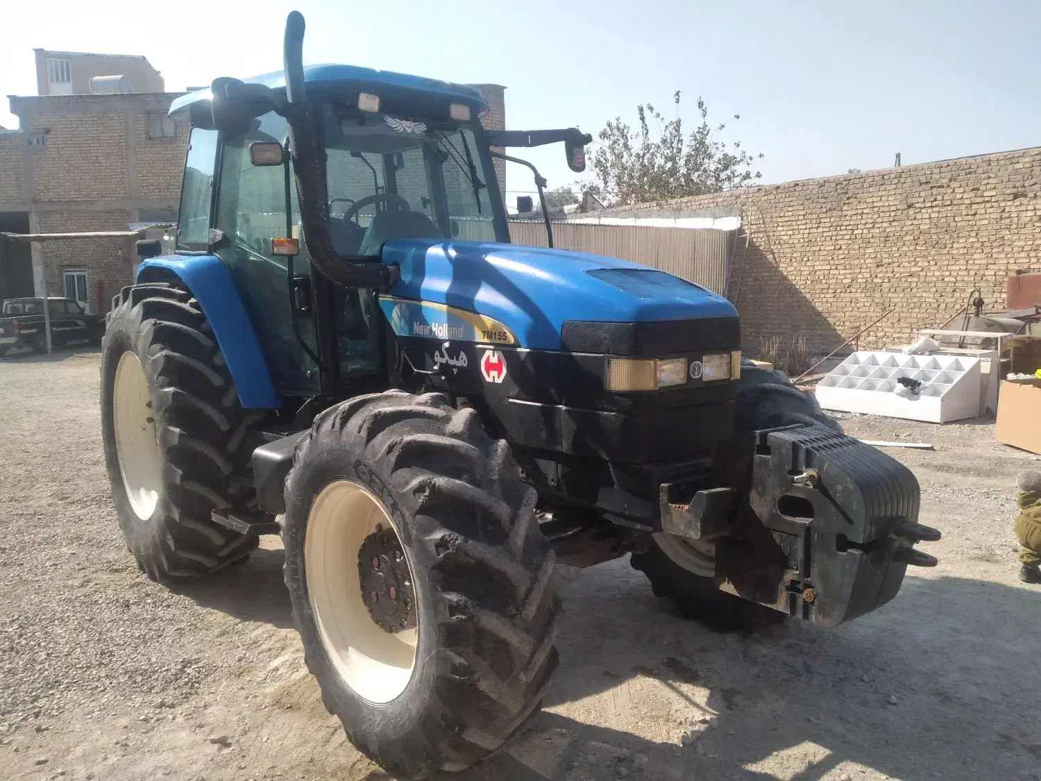 تراکتور نیوهلندمدل۸۶|خودرو سنگین|مرودشت, ده بید|دیوار