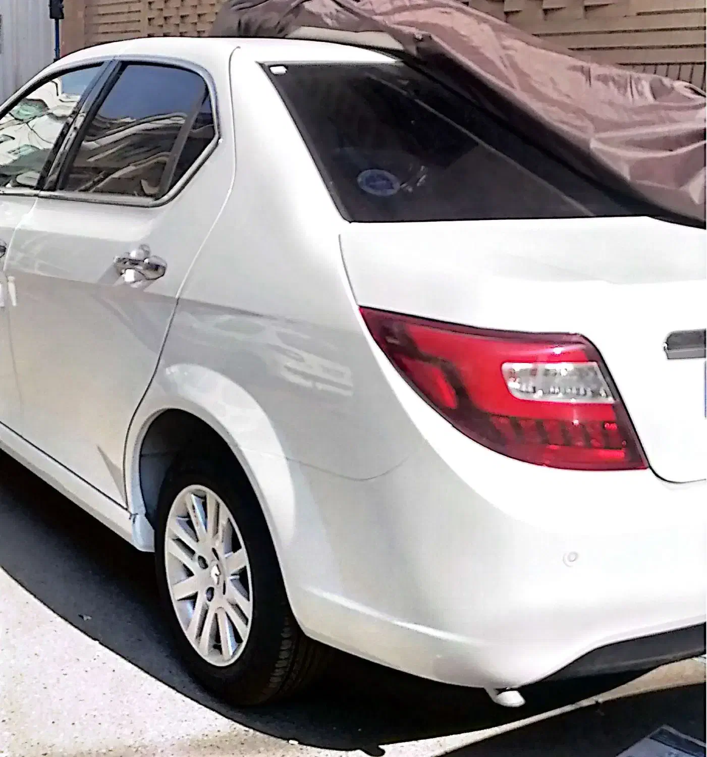 دنا پلاس 6 دنده آپشنال فول آگهی شخصی|خودرو سواری و وانت|تهران, کرمان|دیوار