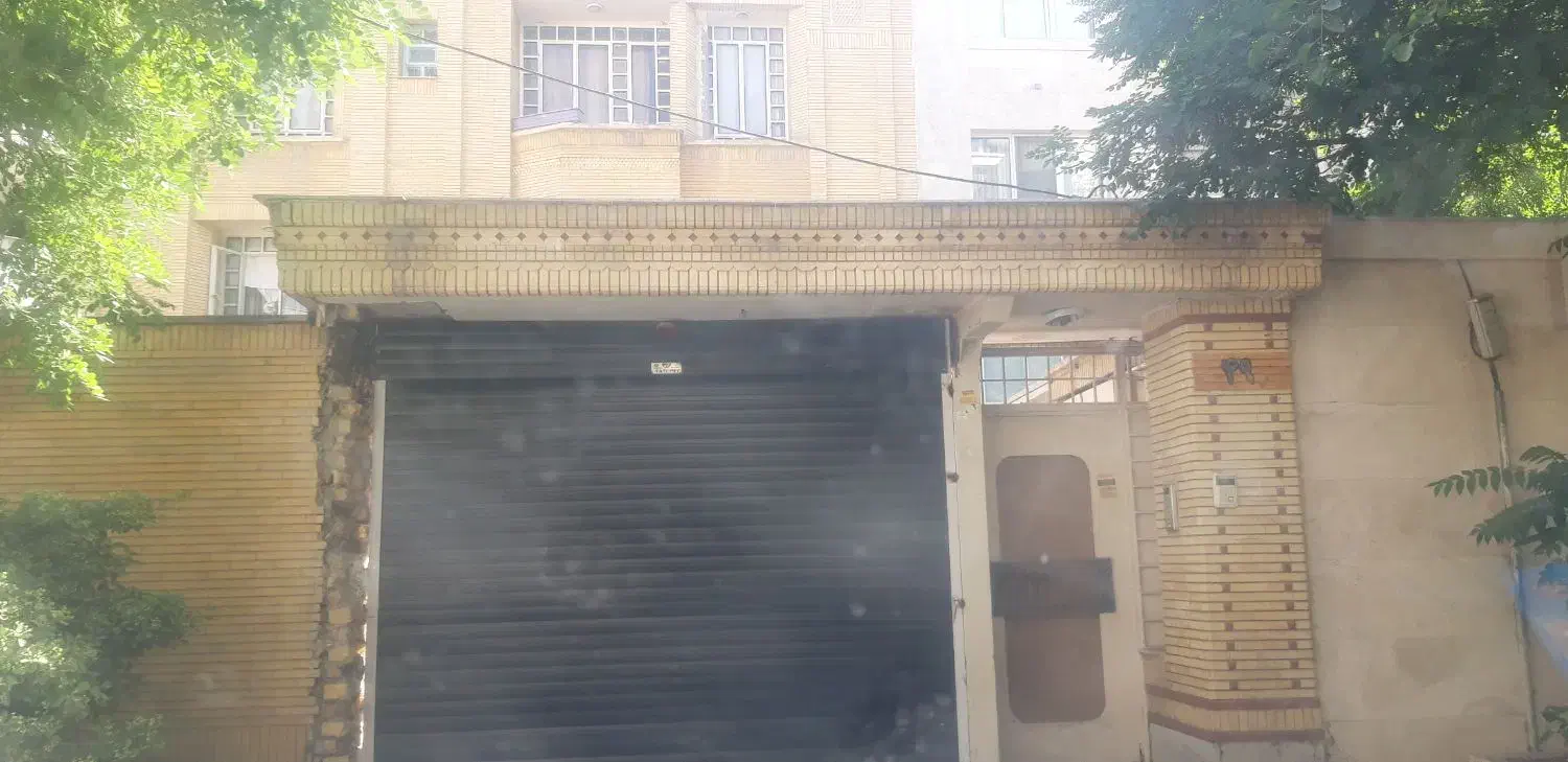 درب آهنی پارکینکی ونفررو|مصالح و تجهیزات ساختمان|مشهد, ارشاد|دیوار