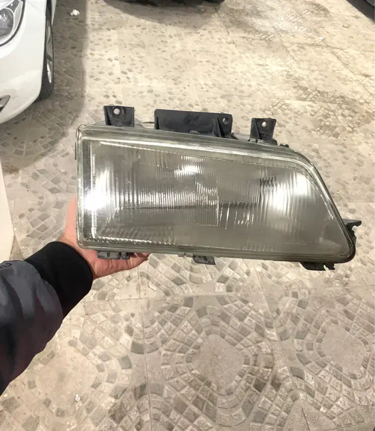 چراغ جلو ۴۰۵ و جلوپنجره|قطعات یدکی و لوازم جانبی|اردبیل, |دیوار