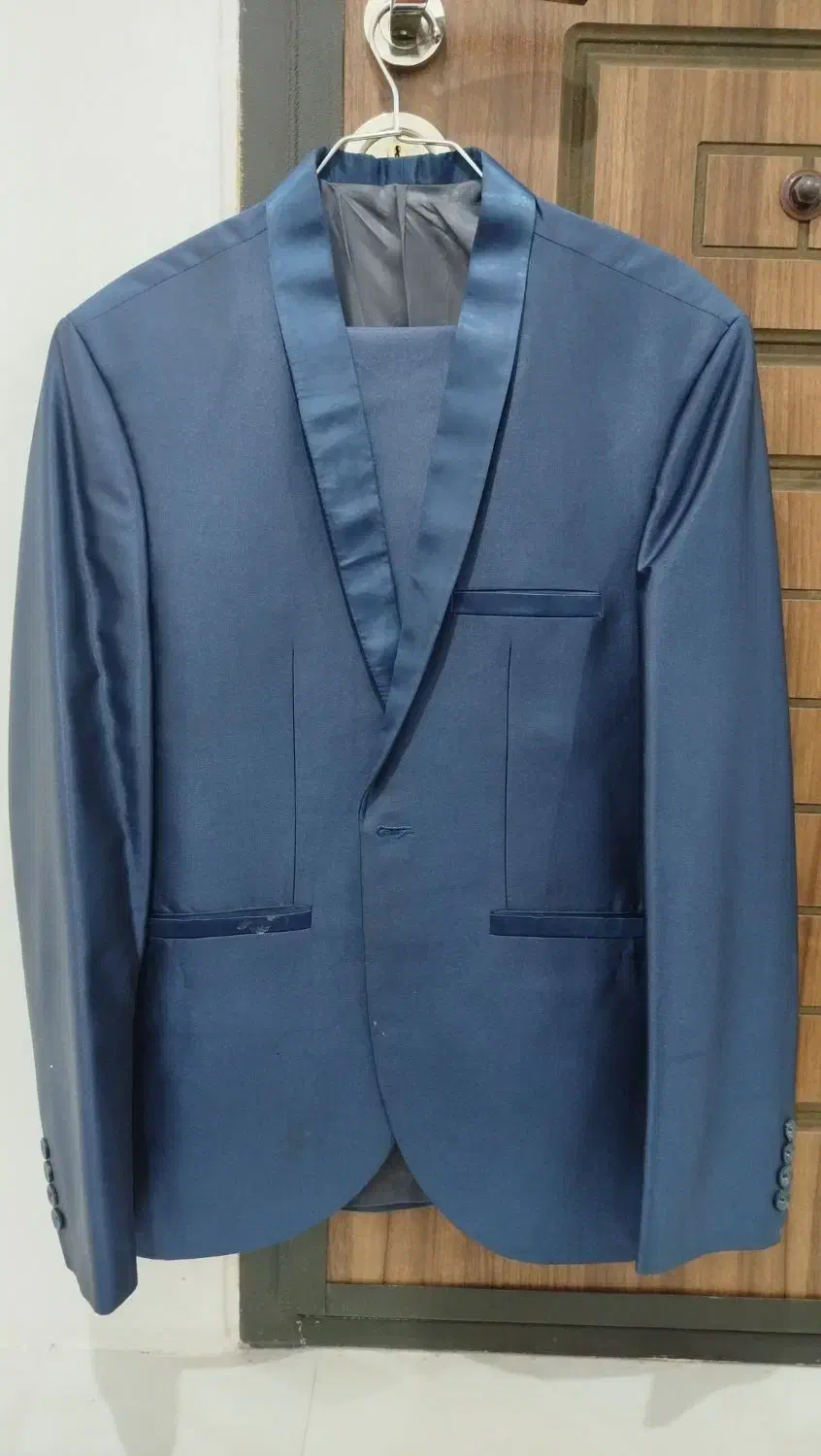 کت و شلوار|لباس|شیروان (خراسان), |دیوار