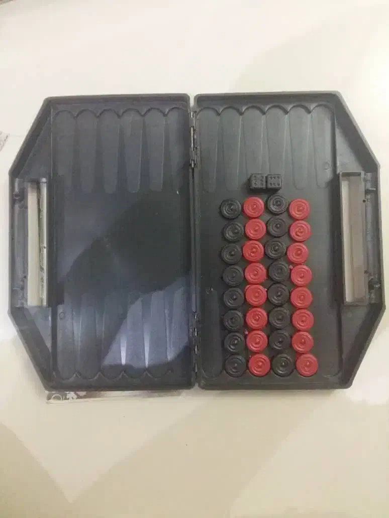 شطرنج و تخت نرد فلزی آهنربایی|اسباببازی بچه|تهران, جمالزاده|دیوار