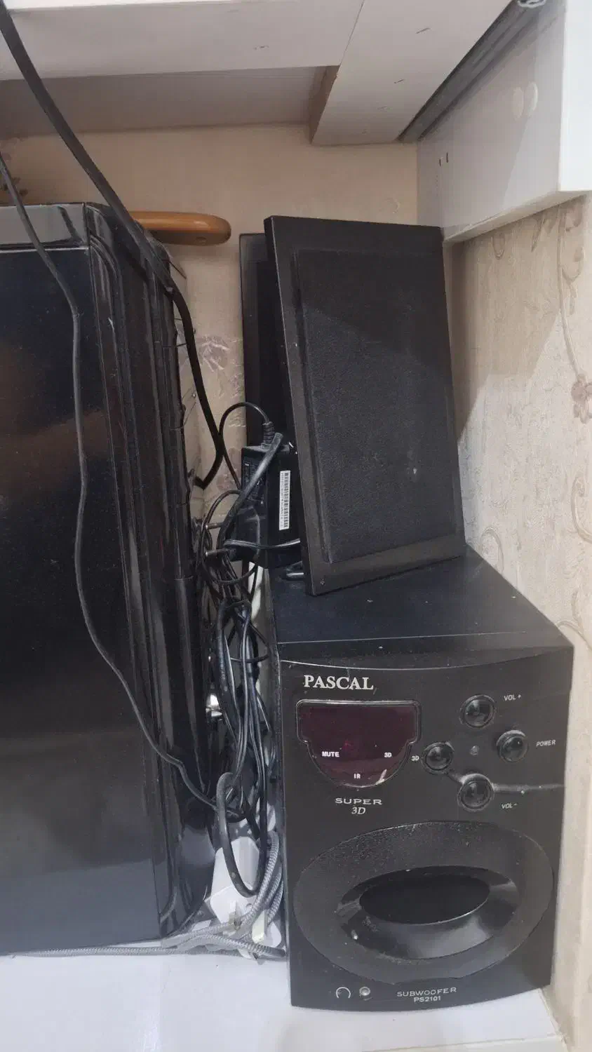 کامپیوتر مشکی  LG|رایانه رومیزی|اراک, |دیوار