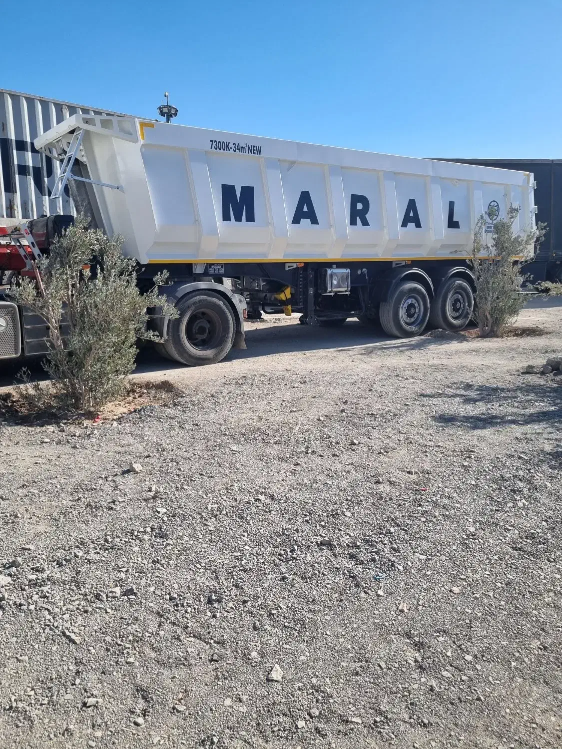 کمپرس|خودرو سنگین|درمیان, |دیوار