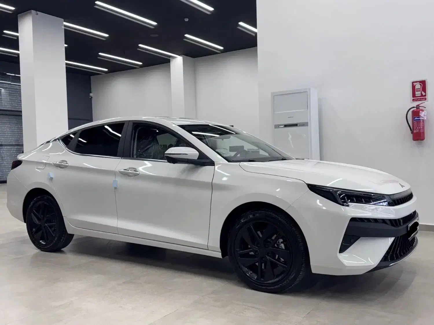 kmc j7/ 1404|خودرو سواری و وانت|تهران, سردارجنگل|دیوار