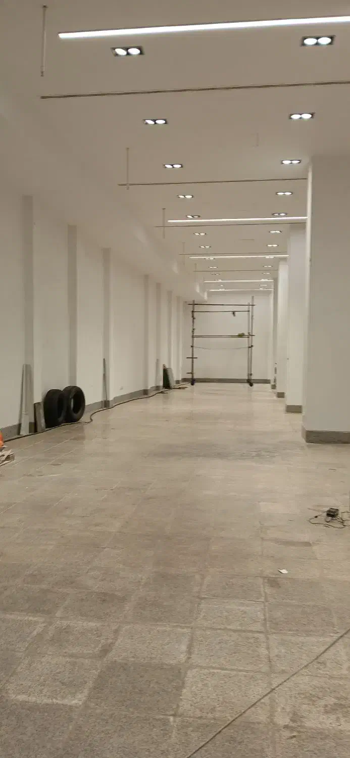 تجاری فرمانیه ۲۵۰ متر ۶ متر ارتفاع|اجارهٔ مغازه و غرفه|تهران, فرمانیه|دیوار