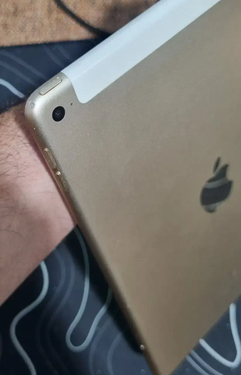با زیر 13 میلیون آیپد بخر iPad AIR 2 16 + 4G|تبلت|رشت, استقامت ۱|دیوار