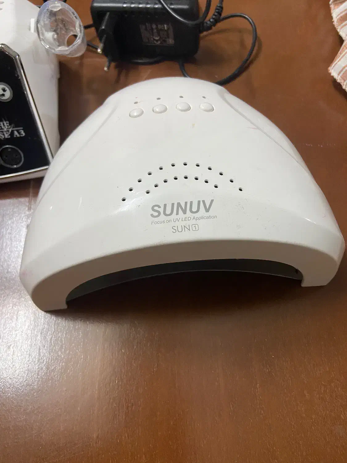 لوازم کاشت ناخن در حد نو|آرایشی، بهداشتی، درمانی|شاهین‌شهر, عطار|دیوار