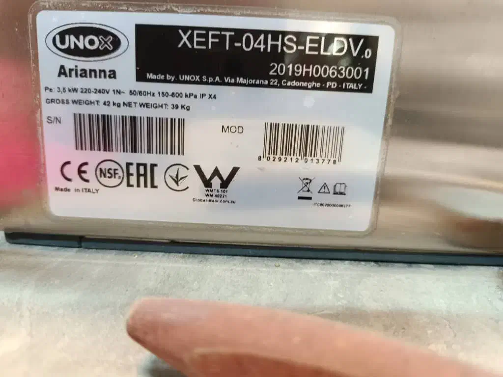 فر اونوکس ۳۰*۴۰ اندازه سینی لمسی کانوکشن|کافی‌شاپ و رستوران|قم, جهان بینی|دیوار