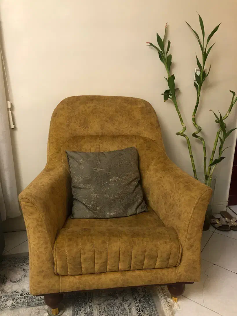 مبل راحتی ۷نفره در حد نو|مبلمان خانگی و میز عسلی|تهران, دردشت|دیوار