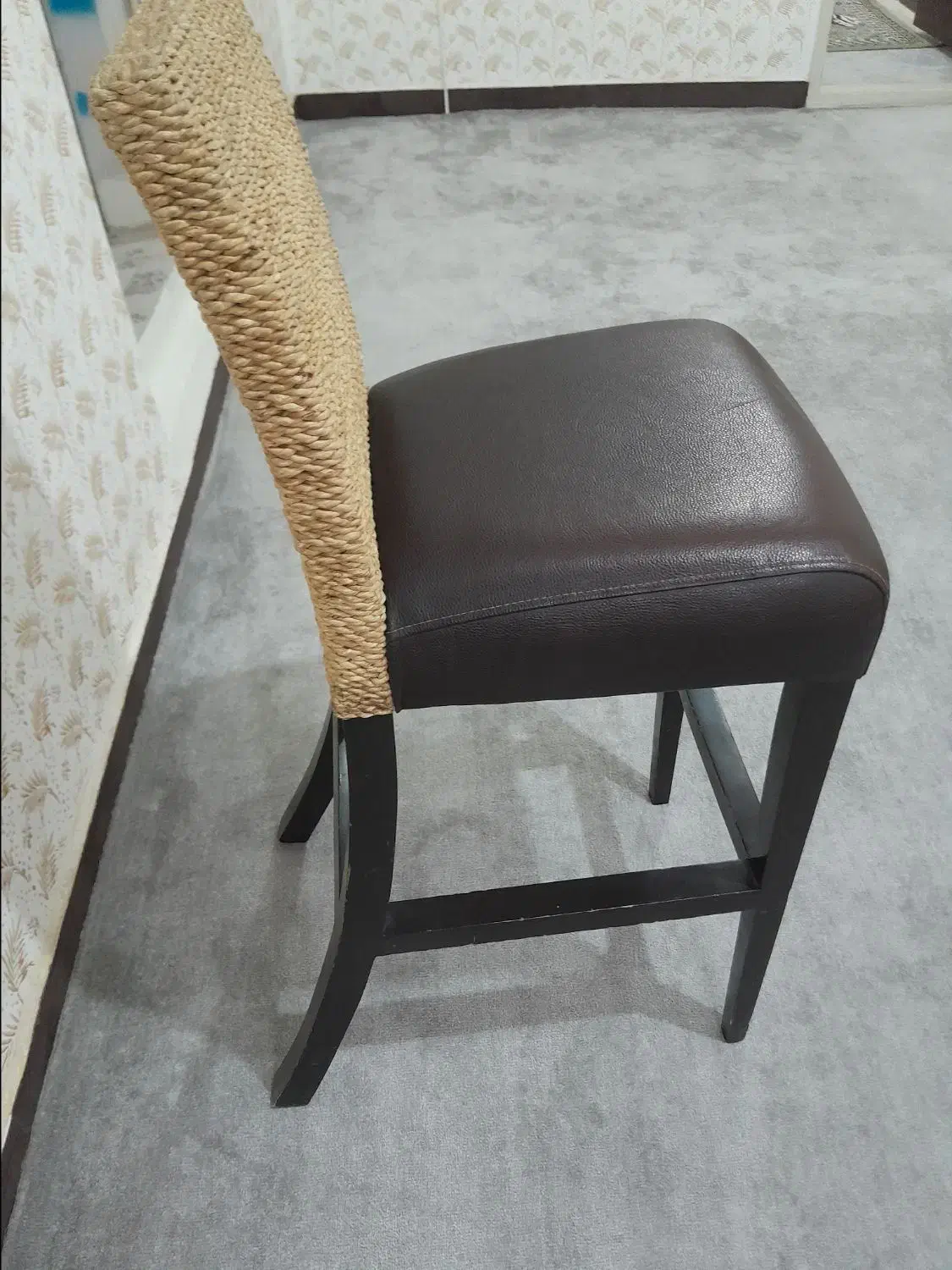 صندلی اپن|صندلی و نیمکت|اهواز, کمپلو جنوبی|دیوار