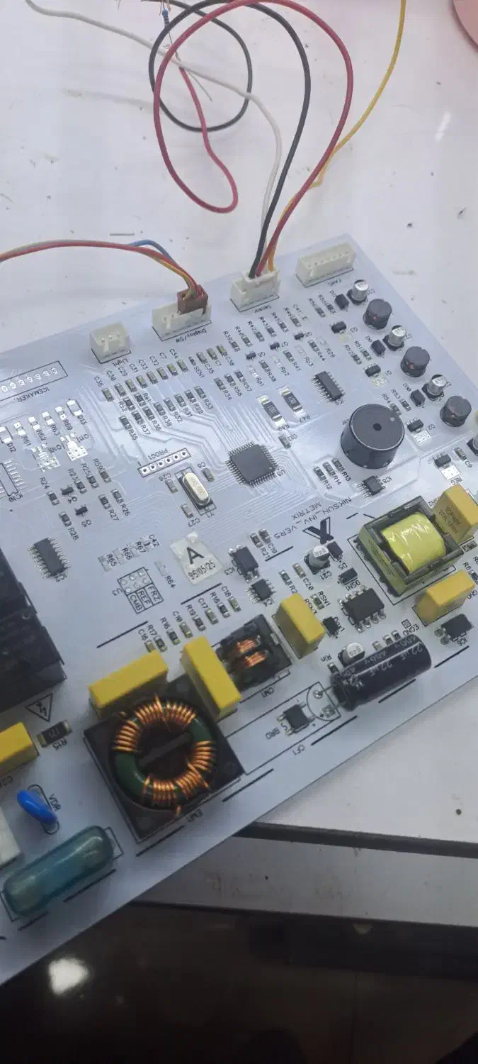 تعمیر تخصصی برد انواع یخچال فریزر و ساید مستر برد|یخچال و فریزر|خرم‌آباد, |دیوار