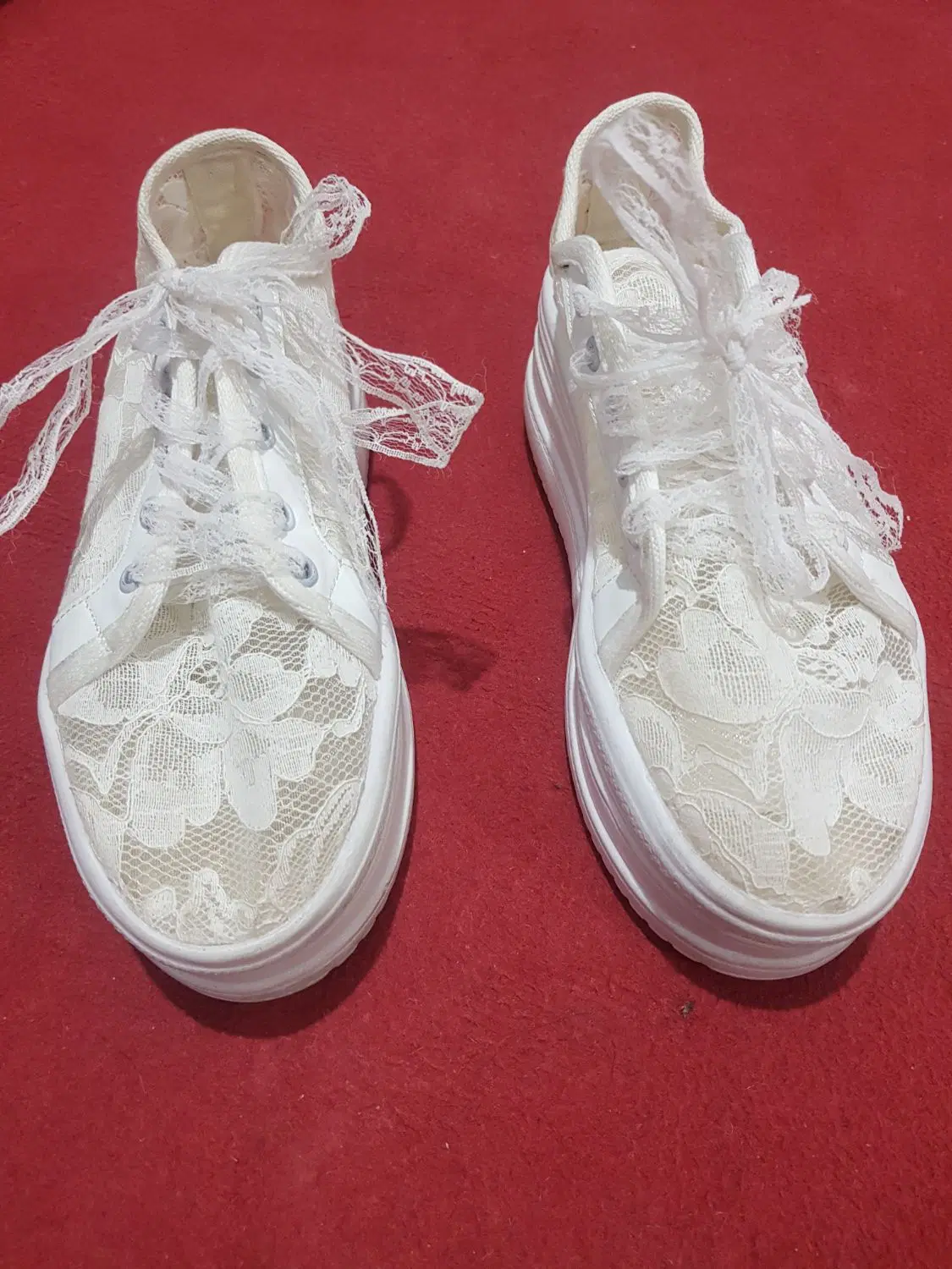 کفش|کیف، کفش، کمربند|شوش, |دیوار