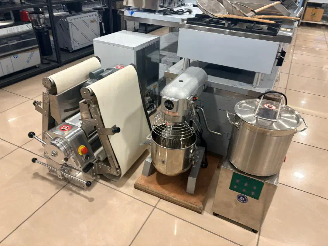 میکسرقنادی و شیتر و پروفر و کاهو خشک کن و غذاساز|کافیشاپ و رستوران|شیراز, ارم|دیوار