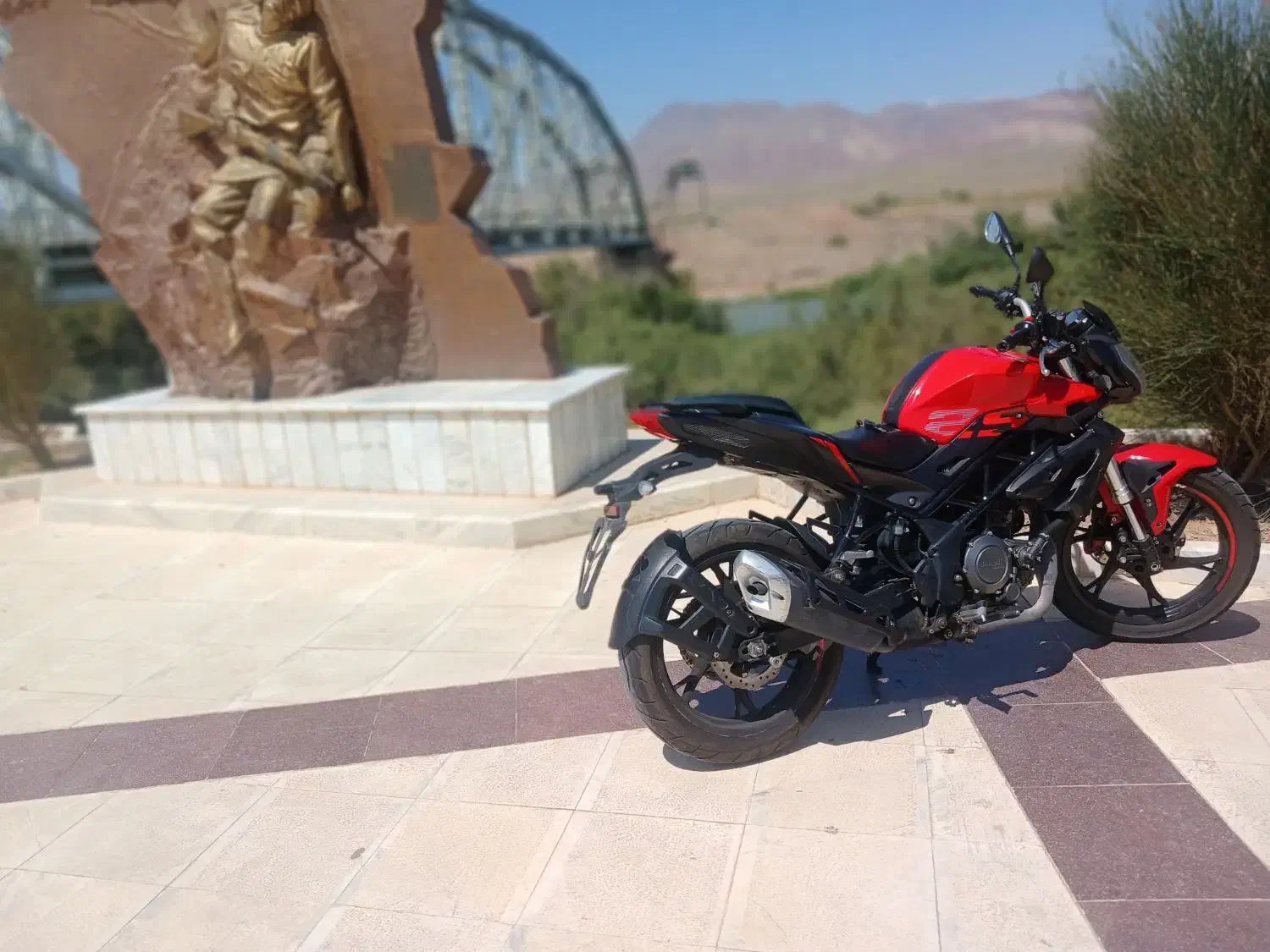 موتور بنلی ۲۵۰ تک سیلیندیر|موتورسیکلت|تبریز, |دیوار