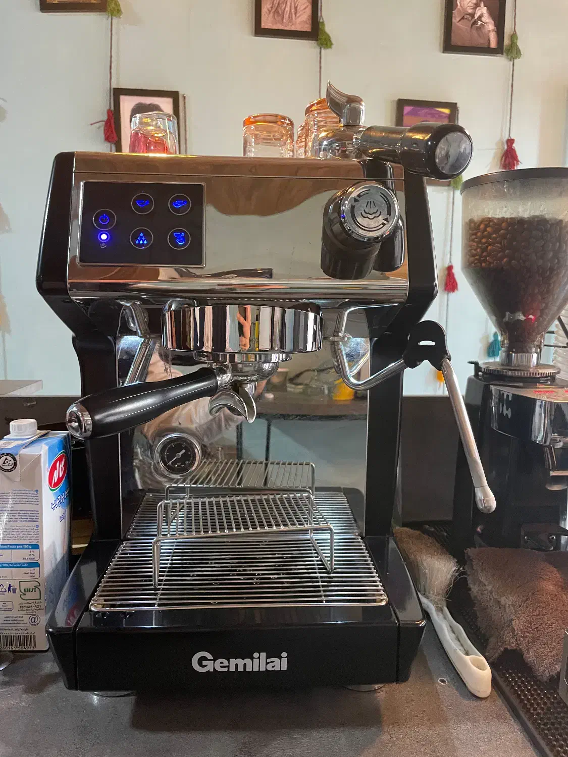 اسپرسوساز نیمه صنعتی(متصل به آب شهر)|کافیشاپ و رستوران|تالش, هشتپر|دیوار