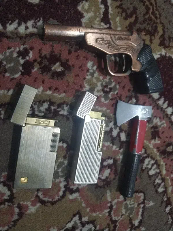 دوتا مینی گوشی با چندتا فندک|موبایل|اصفهان, لاله|دیوار