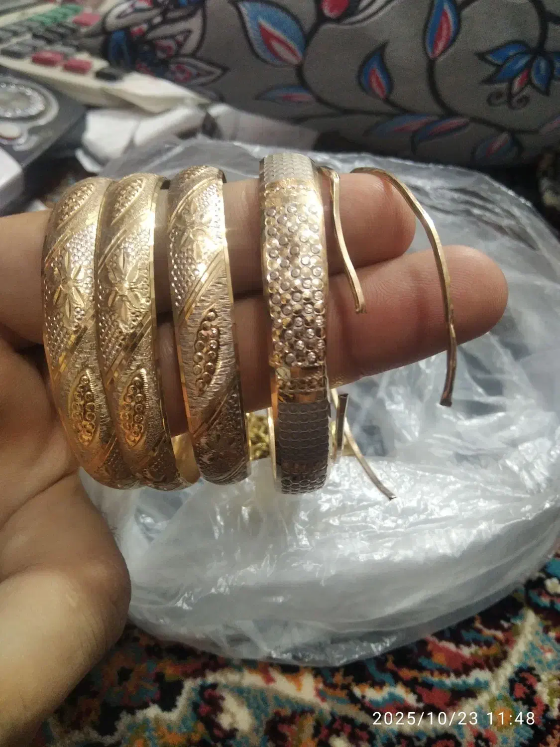 طلا شکسته|جواهرات|باغستان, |دیوار