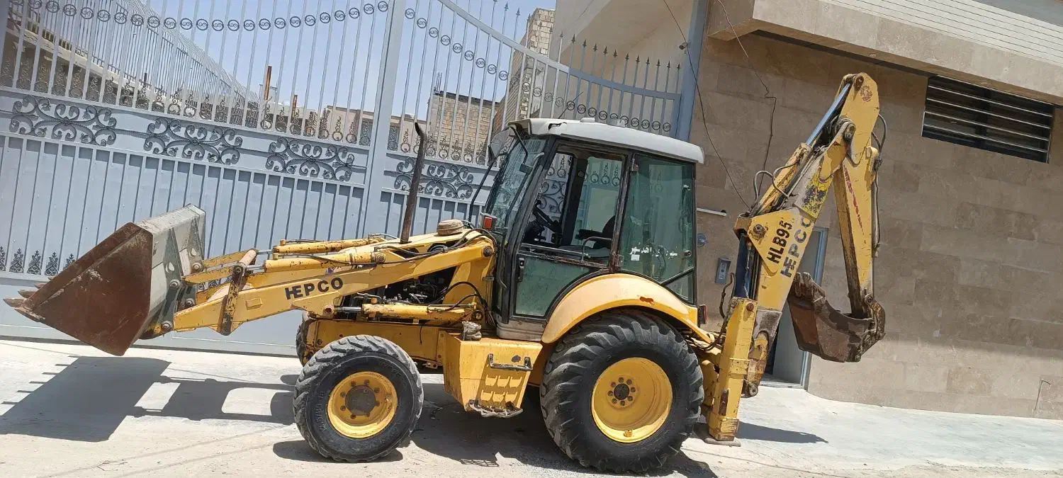 خرید و فروش بیل بکهو بیل مکانیکی لوازم بیل بکهو|خودرو سنگین|اصفهان, کشاورزی|دیوار