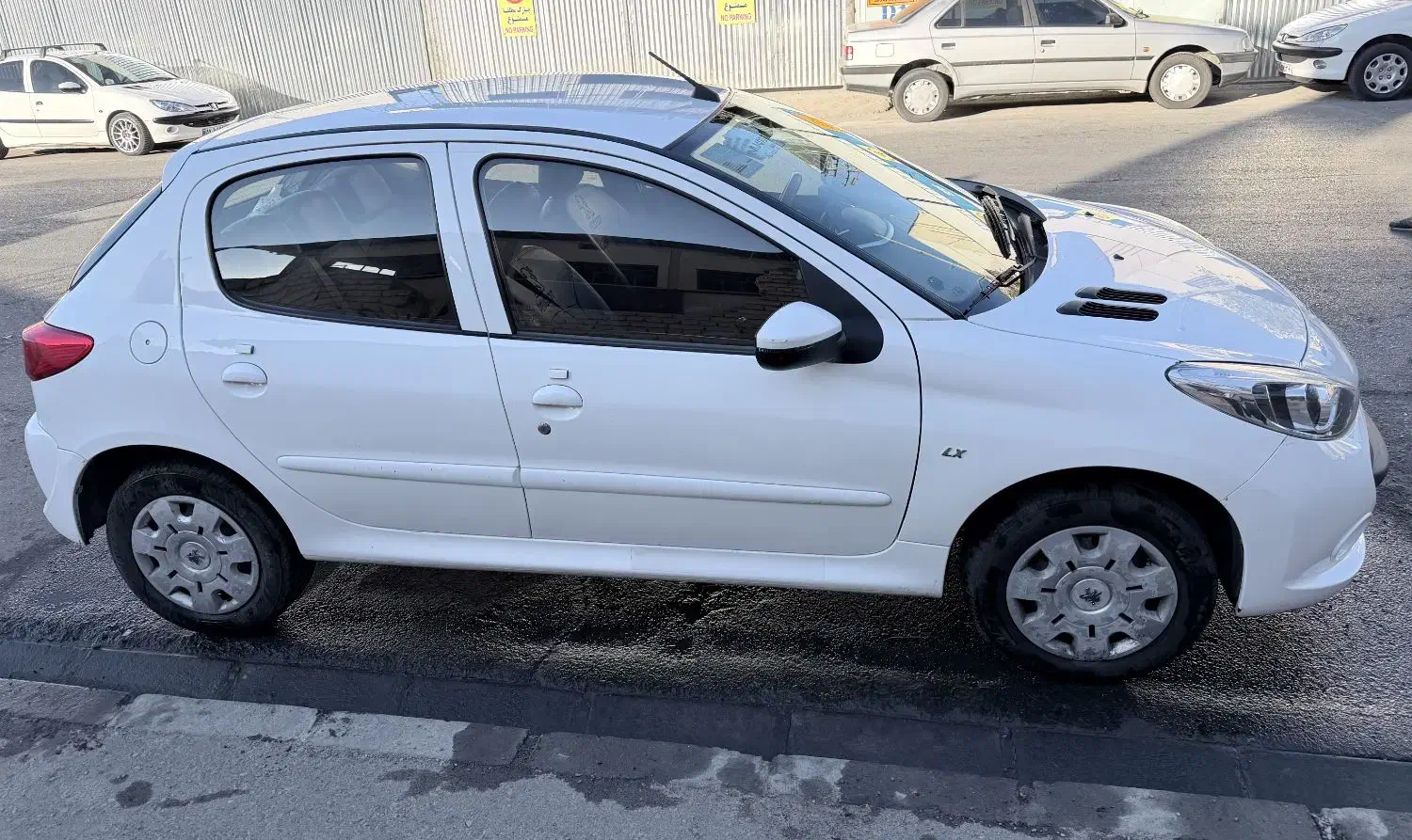 پژو ۲۰۷ مدل ۱۴۰۰ سقف فلز|خودرو سواری و وانت|تهران, کوی بیمه|دیوار