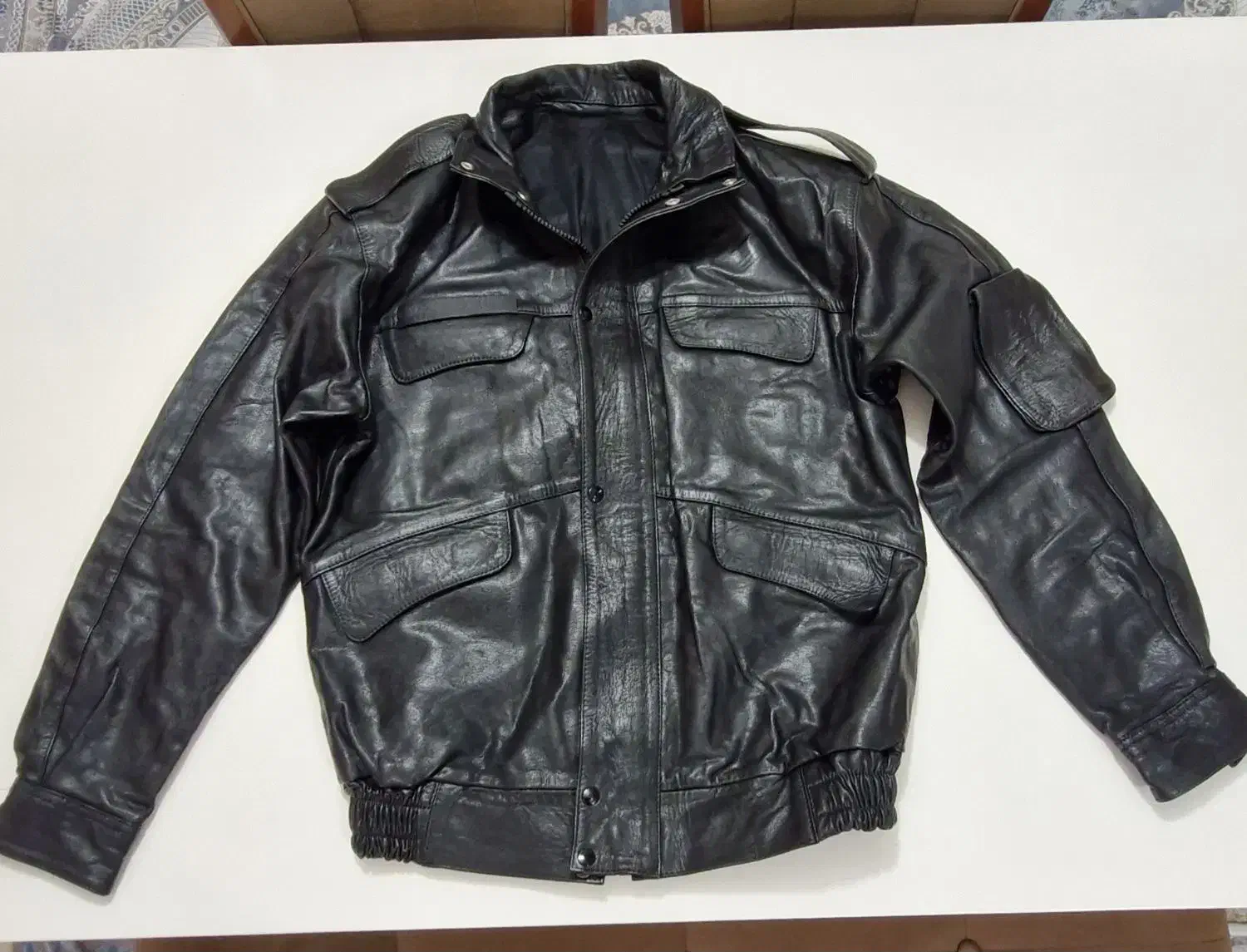 کاپشن چرم اصل|لباس|بهشهر, |دیوار