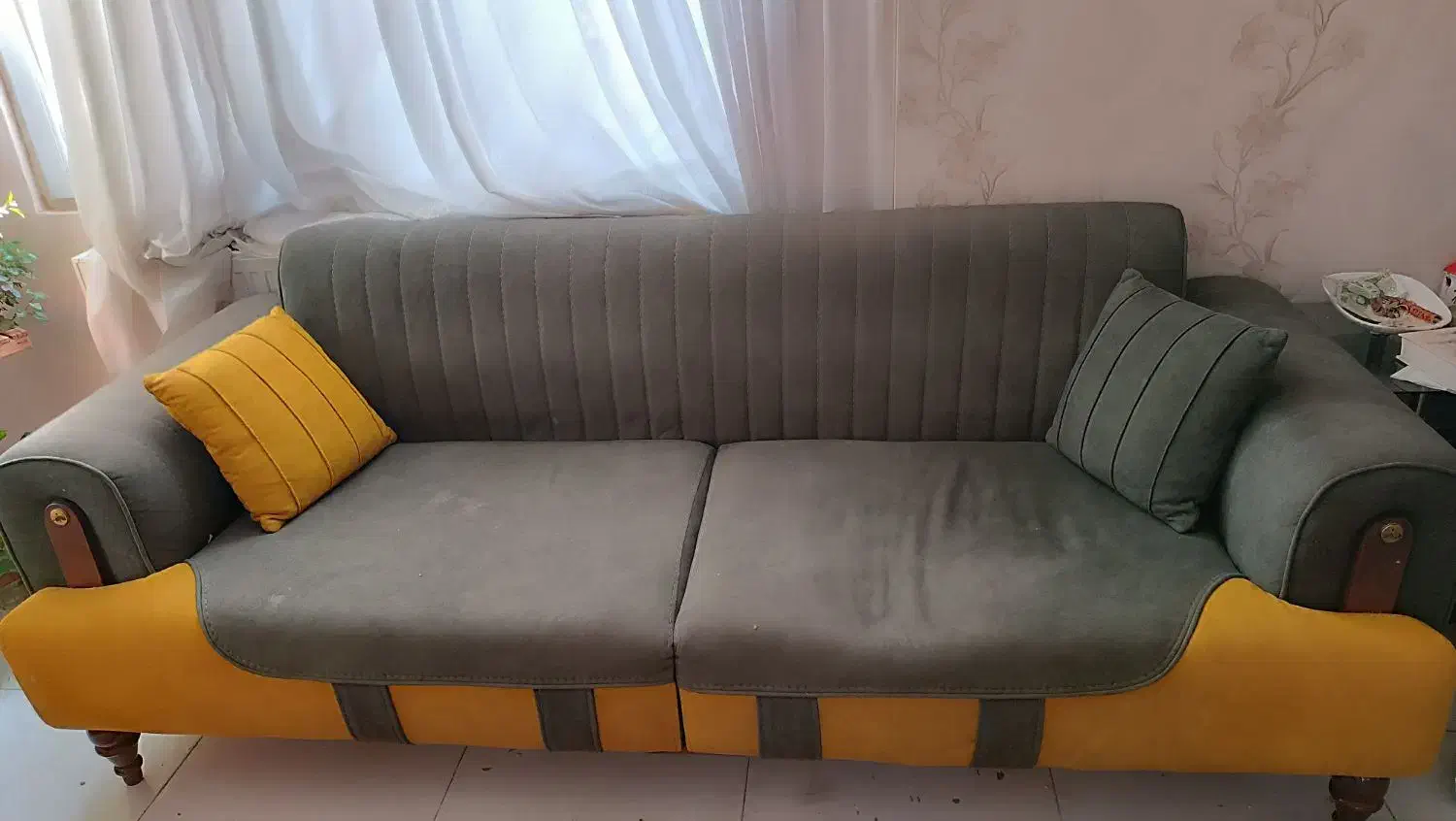 مبل ۸ نفره|مبلمان خانگی و میز عسلی|گلبهار, شهر جدید گلبهار|دیوار